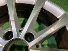 Laden Sie das Bild in den Galerie-Viewer, 1x Alufelge 17 Zoll 6.5" 5x112 44ET A1774010300 Mercedes-Benz W177 Rim Wheel FEL1653082975lw