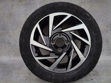 Laden Sie das Bild in den Galerie-Viewer, 1x Alufelge 15 Zoll 5.5" 4x100 1S0601025BM VW Up Rim Wheel FEL8813312840wd