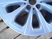 Load image into Gallery viewer, 1x Alufelge 17 Zoll 7.5" 5x112 Glanz 7915323 BMW 5 G31 G30 Rim Wheel FEL6591686725bq