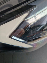 Laden Sie das Bild in den Galerie-Viewer, Frontscheinwerfer Audi A1 82A941034 Rechts Scheinwerfer Headlight SCH3801170220dv
