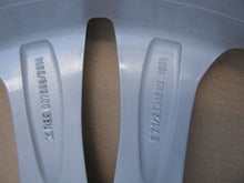 Laden Sie das Bild in den Galerie-Viewer, 1x Alufelge 18 Zoll 7.5" 5x120 51ET Glanz Silber 6881443 BMW Rim Wheel FEL5751166439pv