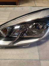Laden Sie das Bild in den Galerie-Viewer, Frontscheinwerfer Ford Fiesta I H1BB13W030AE Links Scheinwerfer Headlight SCH3691124232sz