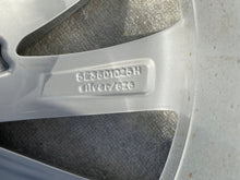 Load image into Gallery viewer, 1x Alufelge 18 Zoll 7.5" 5x112 48ET Glanz Schwarz 5E3601025H Skoda Octavia I FEL2736595463mq