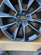 Laden Sie das Bild in den Galerie-Viewer, 1x Alufelge 17 Zoll 7.0&quot; 5x100 5JJ601025 Skoda Fabia Rapid Rim Wheel