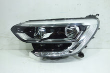 Laden Sie das Bild in den Galerie-Viewer, Frontscheinwerfer Renault Megane IV 260603157R Halogen Links Headlight