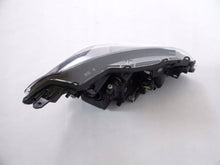 Laden Sie das Bild in den Galerie-Viewer, Frontscheinwerfer Toyota Yaris Links Scheinwerfer Headlight SCH7288818162za