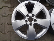 Load image into Gallery viewer, 4x Alufelge 17 Zoll 6.0&quot; 5x112 48ET Glanz Silber 8V0601025C Audi A3 Golf