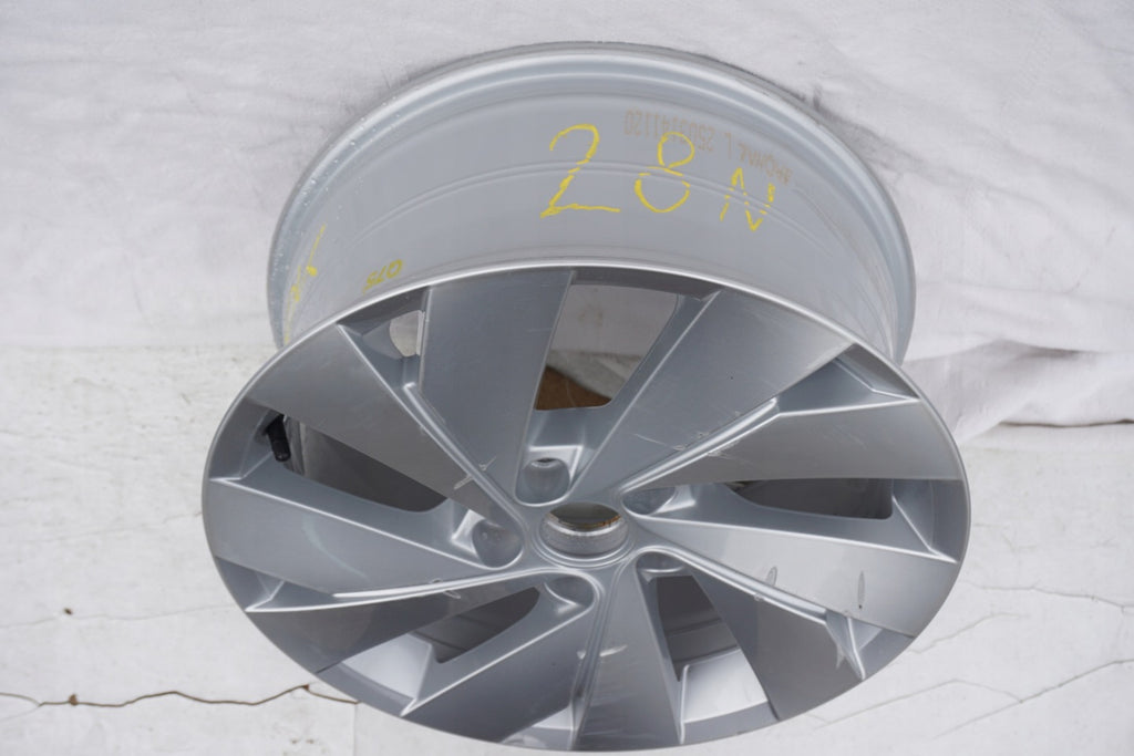 1x Alufelge 17 Zoll 7.5" 5x112 51ET Glanz Silber 5H0601025BE VW Golf Viii FEL7305757055fe