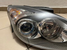 Laden Sie das Bild in den Galerie-Viewer, Frontscheinwerfer Hyundai I30 92102-2R LED Rechts Scheinwerfer Headlight