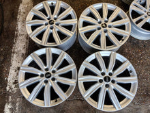 Load image into Gallery viewer, 4x Alufelge 19 Zoll 8.0" 5x112 39ET Glanz Silber 4K0601025M Audi Rim Wheel FEL6936746622qf