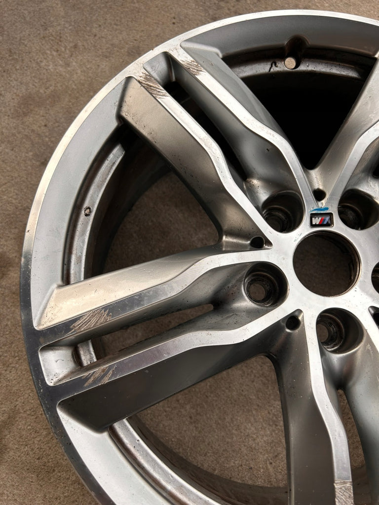 1x Alufelge 18 Zoll 7.5" 5x112 51ET Glanz Silber 7850456 BMW X1 F48 Mg Rim Wheel FEL4304904543es