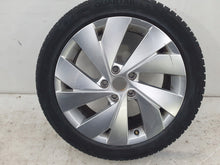 Load image into Gallery viewer, 1x Alufelge 17 Zoll 7.5" 5x112 51ET 5H0601025C VW Golf Viii Rim Wheel FEL6450433742es