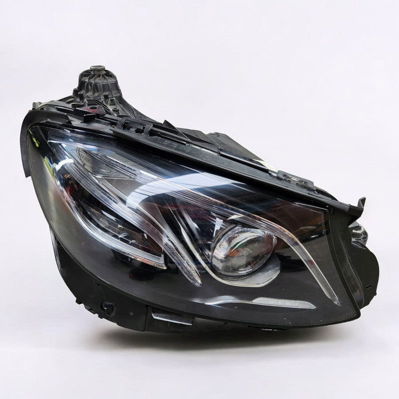 Frontscheinwerfer Mercedes-Benz W213 W2139067606KZ LED Rechts Headlight