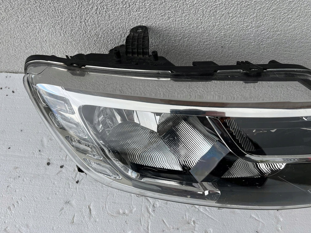 Frontscheinwerfer Dacia Logan Sandero II 260103529R 3G1941035H LED Rechts