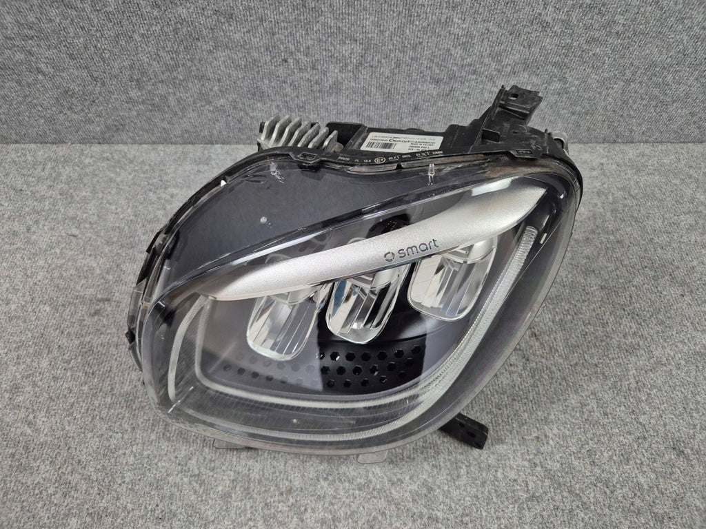 Frontscheinwerfer Smart Fortwo Forfour 260607083R A4539069701L90156924 Links SCH1936046713pe