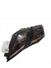 Laden Sie das Bild in den Galerie-Viewer, Frontscheinwerfer Skoda Octavia 5E1941015 Vorderseite Scheinwerfer Headlight SCH1349535042oh