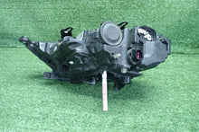 Laden Sie das Bild in den Galerie-Viewer, Frontscheinwerfer Audi A1 82A941034D 2021 Rechts Scheinwerfer Headlight SCH2436149064hy