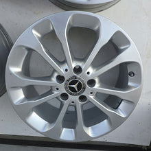 Laden Sie das Bild in den Galerie-Viewer, 4x Alufelge 17 Zoll 6.5" 5x112 38ET A1564011700 Mercedes-Benz W176 W177 FEL7077039358ha