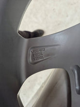Load image into Gallery viewer, 1x Alufelge 15 Zoll 5.0" 4x100 426110DC60 Toyota Yaris Rim Wheel FEL6228297180ad