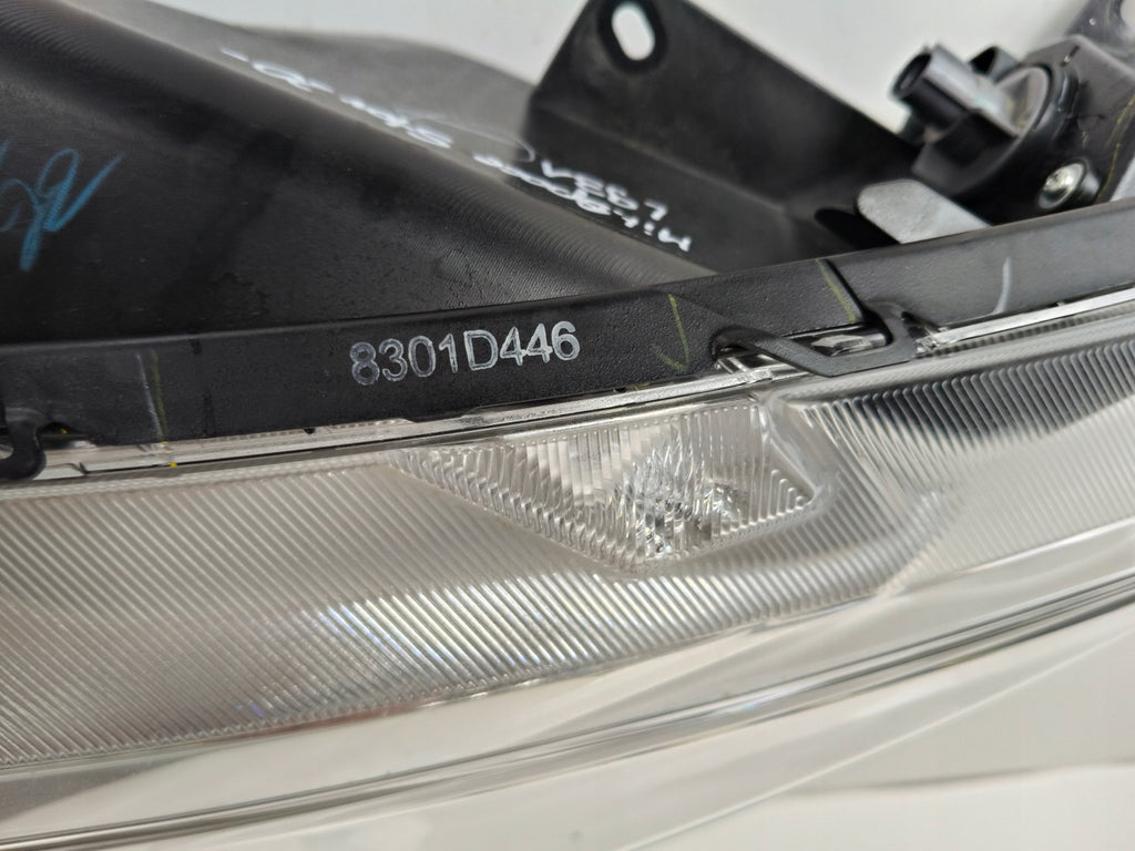 Frontscheinwerfer Mitsubishi Space W Star 8301D446 Rechts Scheinwerfer Headlight SCH7202848685wk