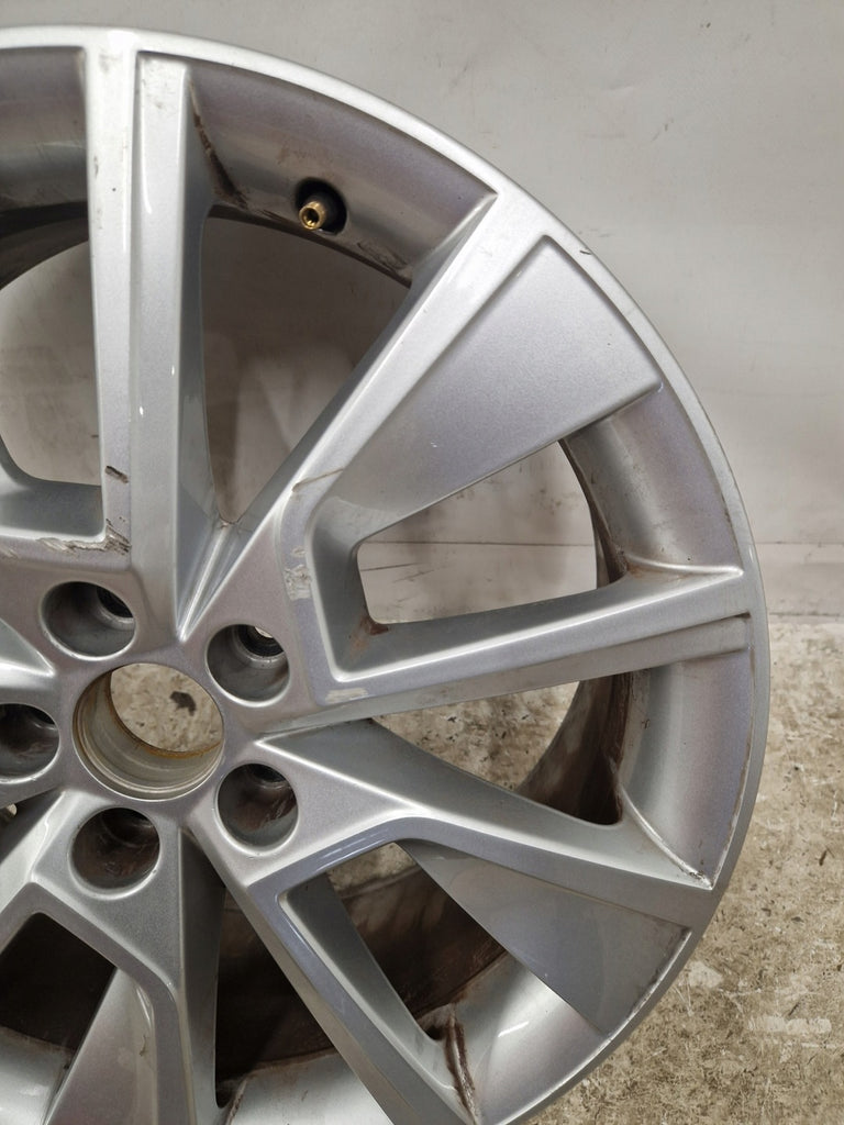 1x Alufelge 17 Zoll 6.5" 5x100 40ET Skoda Scala Kamiq Rim Wheel FEL9857686739od