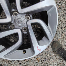 Laden Sie das Bild in den Galerie-Viewer, 1x Alufelge 16 Zoll 6.5" 4x108 20ET Glanz Silber Opel Crossland X Rim Wheel FEL8136964116nu