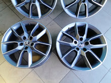 Laden Sie das Bild in den Galerie-Viewer, 4x Alufelge 18 Zoll 7.5" 5x112 51ET 5E0601025 Skoda Superb I Rim Wheel FEL8810428979eu