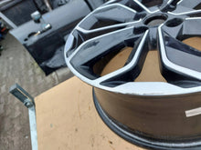 Load image into Gallery viewer, 1x Alufelge 17 Zoll 7.0&quot; 4x100 44ET Glanz Schwarz 403001878 Renault Captur Clio
