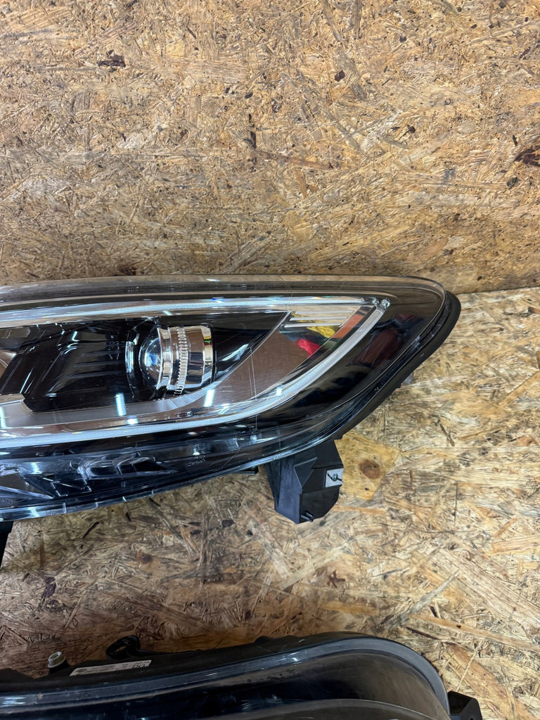 Frontscheinwerfer Renault Kadjar 260104607R 260602051R Ein Satz Headlight SCH2173756939en