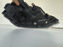 Laden Sie das Bild in den Galerie-Viewer, Frontscheinwerfer VW Polo 2G1941035H Links Scheinwerfer Headlight SCH8401984336al