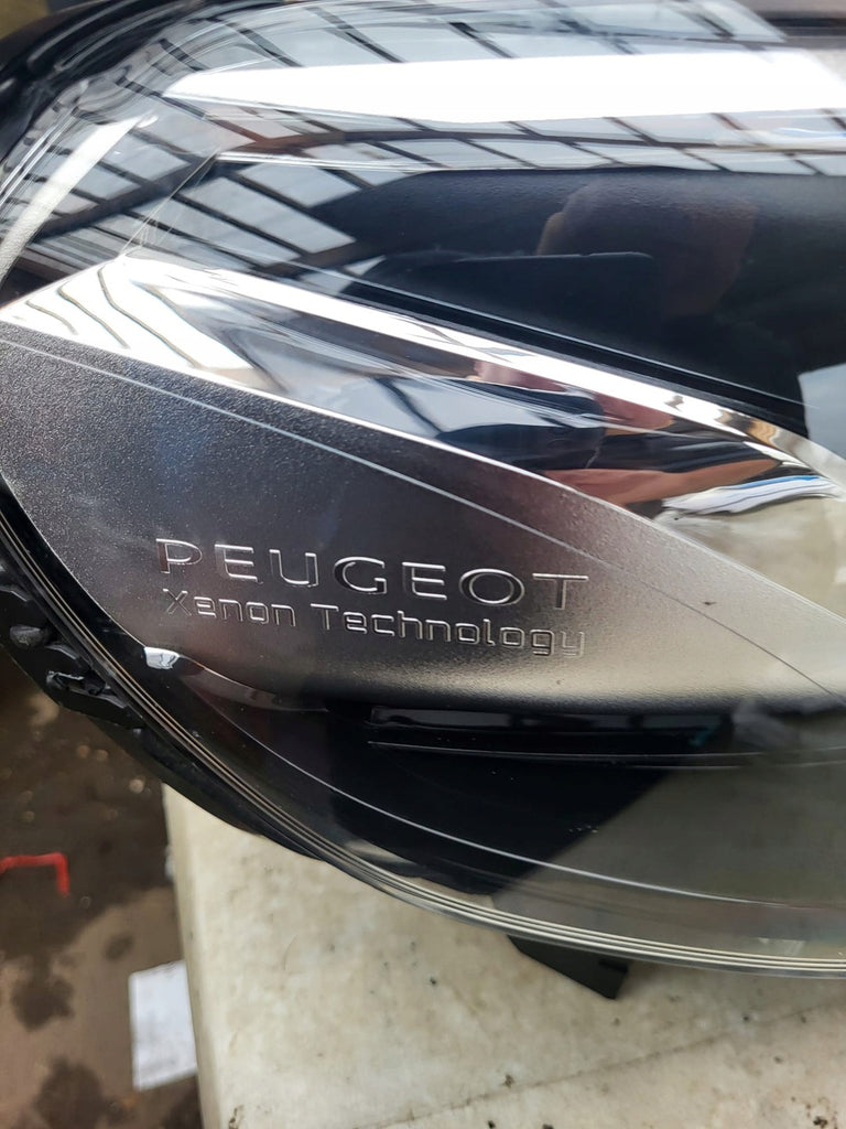 Frontscheinwerfer Peugeot Expert Traveller 9808235780 Xenon Rechts Headlight SCH8302313790sb