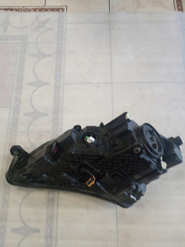 Frontscheinwerfer Skoda Superb III 3V1941016B Xenon Rechts Headlight