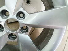 Load image into Gallery viewer, 1x Alufelge 17 Zoll 7.0&quot; 5x100 46ET 5JA601025C Skoda Fabia Rim Wheel