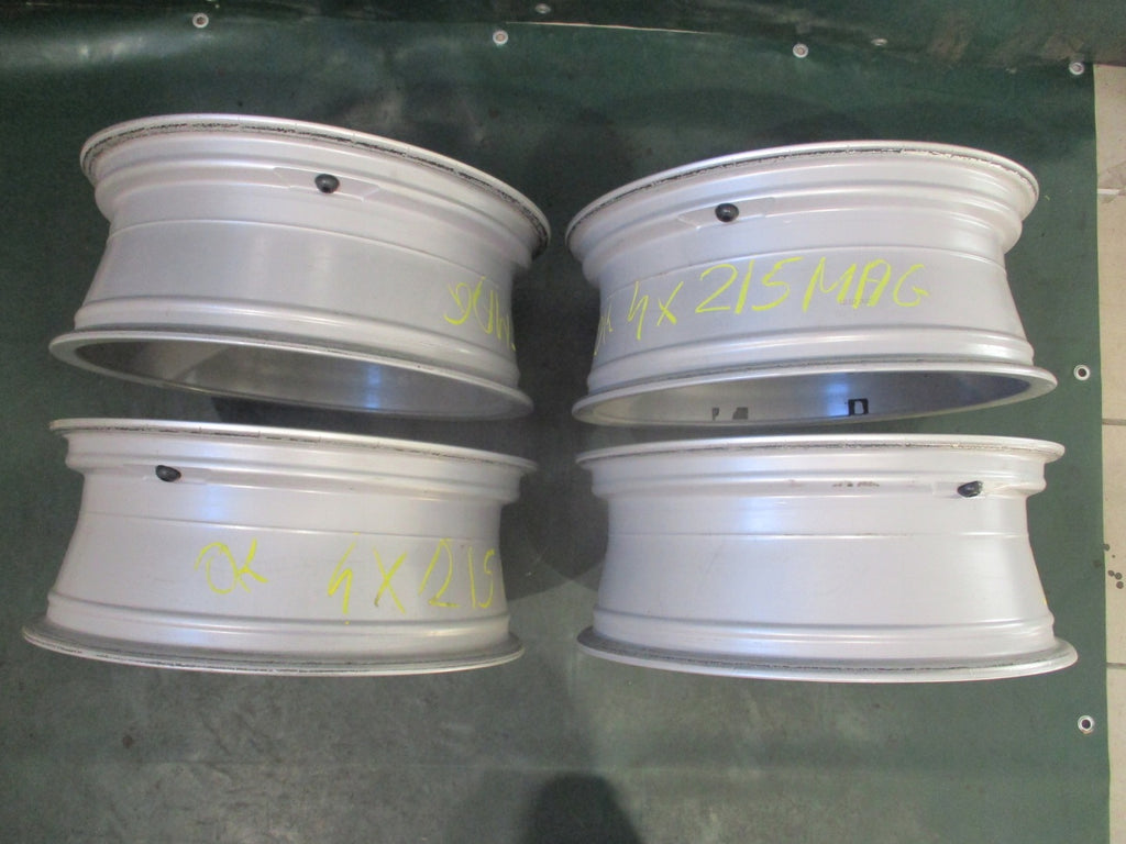 4x Alufelge 17 Zoll 6.5" 5x112 38ET Glanz Silber 83A601025AL Audi Rim Wheel FEL8958983621ui