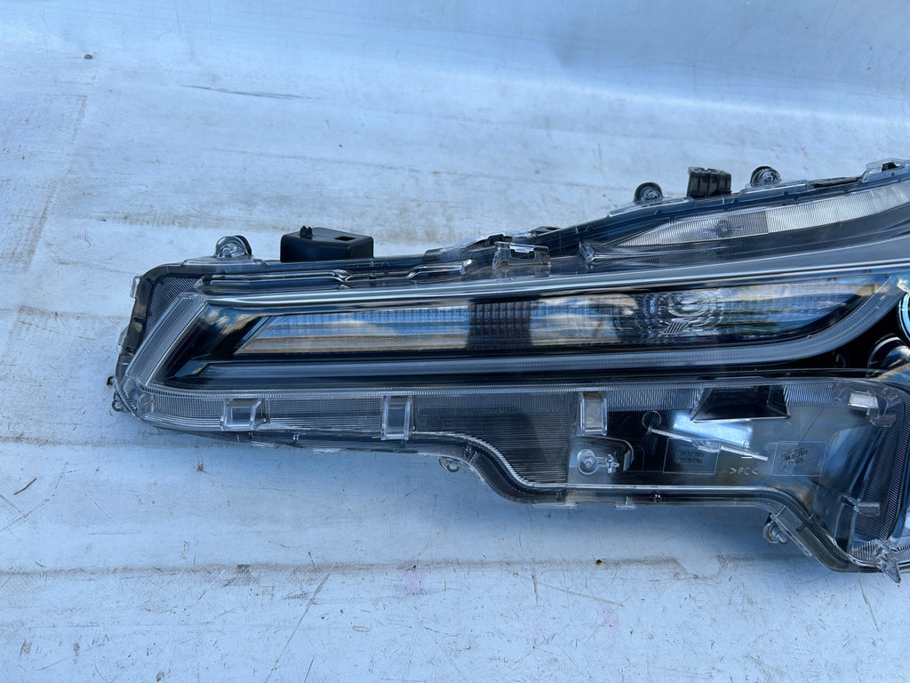 Frontscheinwerfer Toyota Corolla 81150-02S70 LED Ein Stück (Rechts oder Links)