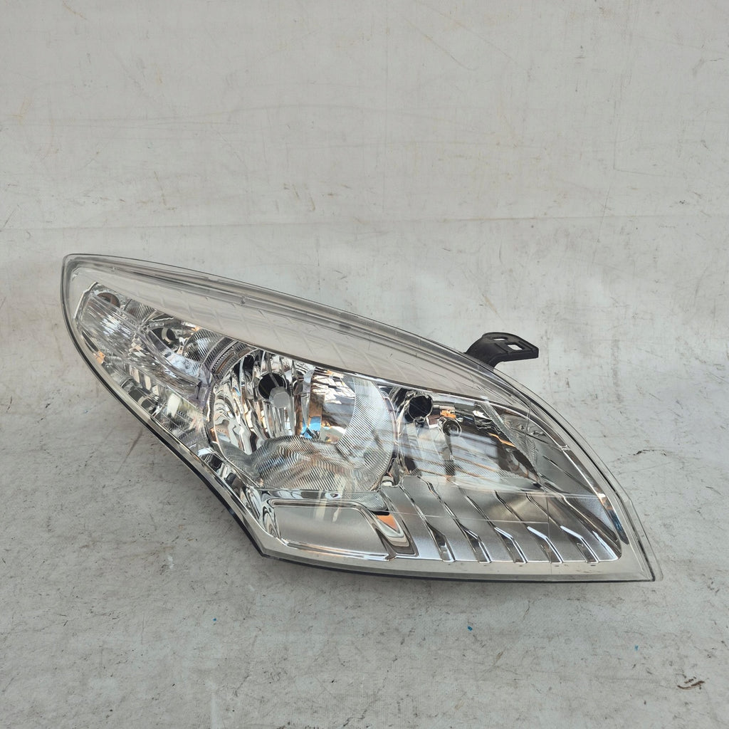 Frontscheinwerfer Renault Megane III 260108719R Rechts Scheinwerfer Headlight SCH8067619759rh
