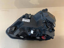 Load image into Gallery viewer, Frontscheinwerfer VW Amarok 2H1941016AF Xenon Rechts Scheinwerfer Headlight SCH7119043803on