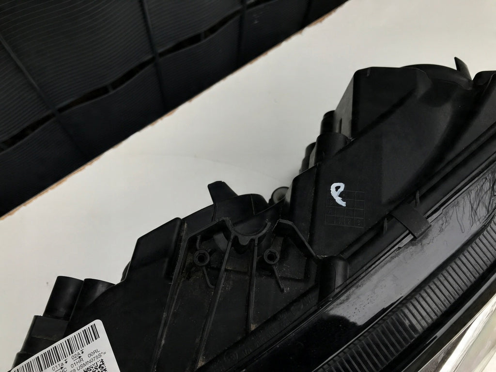 Frontscheinwerfer Skoda Fabia III 6V1941015D LED Links Scheinwerfer Headlight