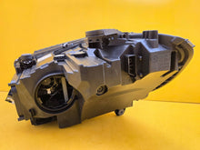 Laden Sie das Bild in den Galerie-Viewer, Frontscheinwerfer Mercedes-Benz W206 A2069066204 LED Rechts Headlight SCH6654460448fp