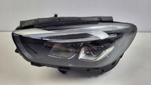 Laden Sie das Bild in den Galerie-Viewer, Frontscheinwerfer Mercedes-Benz W247 A2479065703 LED Links Headlight SCH3260134970ps