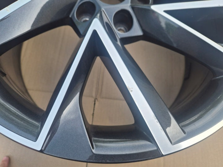 1x Alufelge 19 Zoll 8.0" 5x112 57A601025R Skoda Karoq Rim Wheel FEL8584021855yr