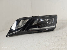 Laden Sie das Bild in den Galerie-Viewer, Frontscheinwerfer Skoda Octavia III 5E1941015F Links Scheinwerfer Headlight SCH2073473771dz