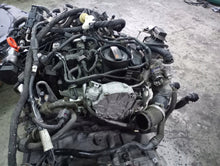 Laden Sie das Bild in den Galerie-Viewer, Motor Audi Skoda VW CFF 2.0 TDI Diesel Engine Unkomplett
