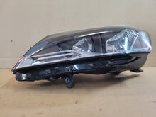 Laden Sie das Bild in den Galerie-Viewer, Frontscheinwerfer VW Passat B7 Halogen Links Scheinwerfer Headlight