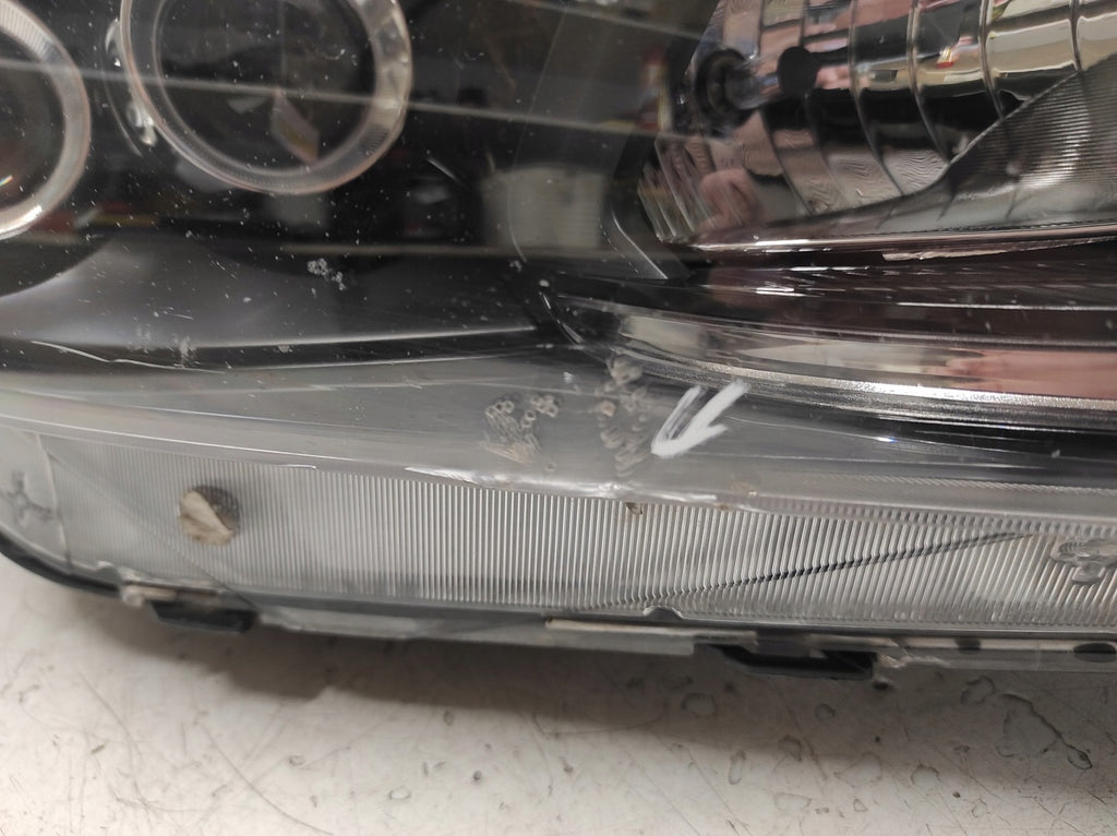 Frontscheinwerfer Hyundai Tucson 92102-D7201- Rechts Scheinwerfer Headlight