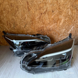 Frontscheinwerfer Toyota Yaris Cross Ein Satz Scheinwerfer Headlight SCH7092003280tl