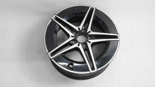 Laden Sie das Bild in den Galerie-Viewer, 1x Alufelge 18 Zoll 5x112 A2064017600 Mercedes-Benz W206 Rim Wheel FEL4916546898ab