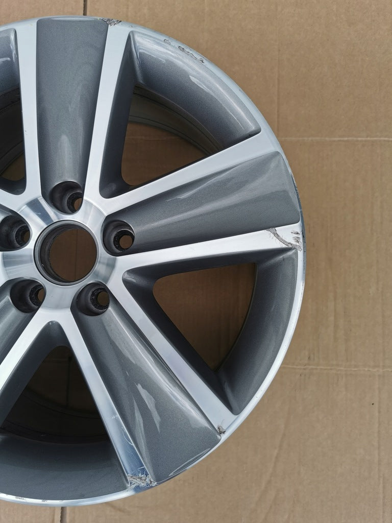 1x Alufelge 17 Zoll 7.5" 5x112 47ET Glanz Graphit 5M0601025A Mg Golf V Plus FEL6485157162tj