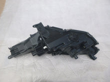 Laden Sie das Bild in den Galerie-Viewer, Frontscheinwerfer Toyota Yaris 56300 0104559 LED Rechts Scheinwerfer Headlight SCH6737403709jk