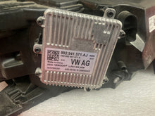Load image into Gallery viewer, Frontscheinwerfer Skoda Superb III Links Scheinwerfer Headlight SCH8096976700cg